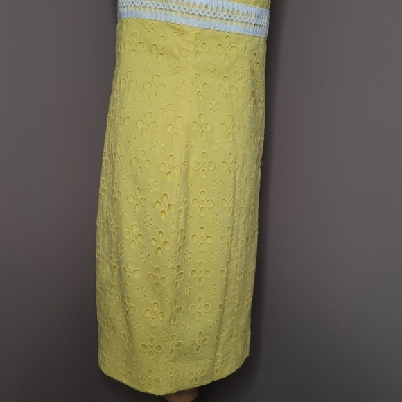 Lilly Pulitzer St Tropez Floral Cross Eyelet Dress - Picture 15 of 16